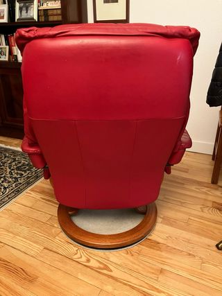 Sillón Stressless rojo. No hago envios.