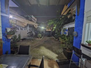 Chalet en venta en Zona Universitaria  en Bormujos