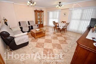 Casa adosada en venta en Cariñena - Carinyena en Villarreal