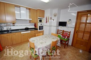 Casa adosada en venta en Cariñena - Carinyena en Villarreal