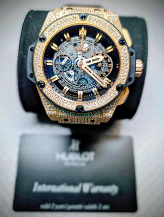 Hublot King Power Diamantes Oro Negro FULL SET.