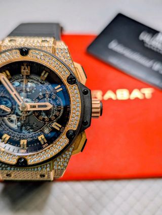 Hublot King Power Diamantes Oro Negro FULL SET.