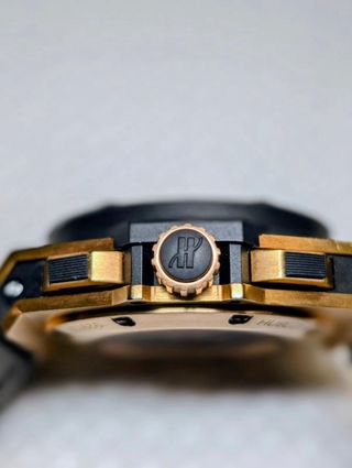 Hublot King Power Diamantes Oro Negro FULL SET.