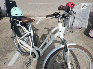 Bicicleta Eléctrica Mujer Blanca