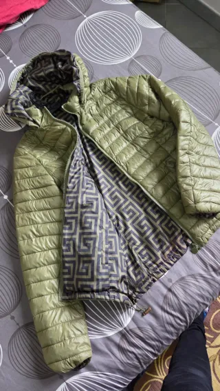 Piumino mezza stagione verde reversibile