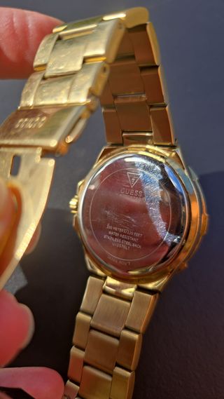 Reloj Guess Dorado Cronógrafo Cristales