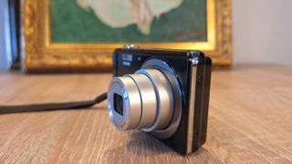 Cámara Digital Casio Exilim EX-Z28 (16.1 MP) Negra