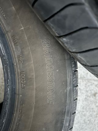 Neumáticos Brigestone 215/65R16