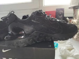 Nike React Visión Negras