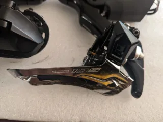 Manetas Shimano 105 Hidráulicas st-r7020