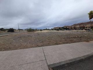 Terreno en venta en PAU 2-600 en Puertollano