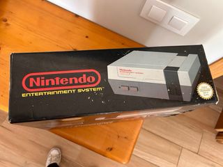 Nintendo Entertainment System (NES) Caja
