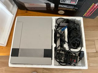 Nintendo Entertainment System (NES) Caja