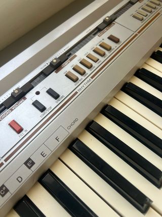 Casio Casiotone CT-310 Vintage – Años 80