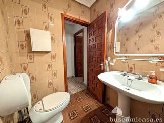 Piso en venta en Linares