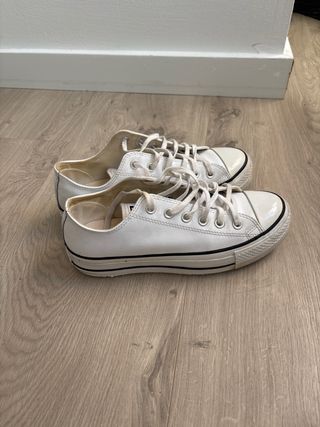 Converse plataforma cuero blancas