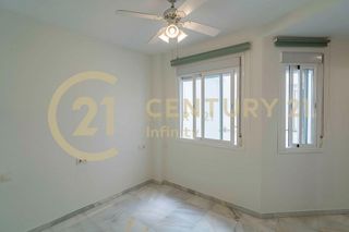 Piso en venta en Zona Puerto Deportivo en Fuengirola