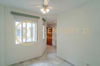 Piso en venta en Zona Puerto Deportivo en Fuengirola