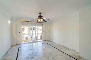 Piso en venta en Zona Puerto Deportivo en Fuengirola