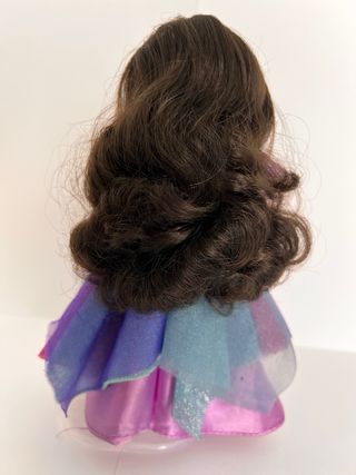 Duchess RavenWaves Neronda Lady Lovely Locks