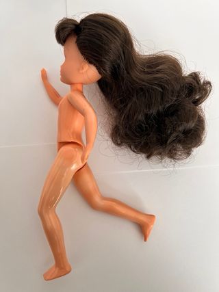 Duchess RavenWaves Neronda Lady Lovely Locks