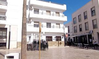 Hotel en venta en Carboneras