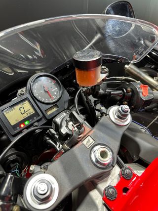 CBR 929 DESDE 110€/MES