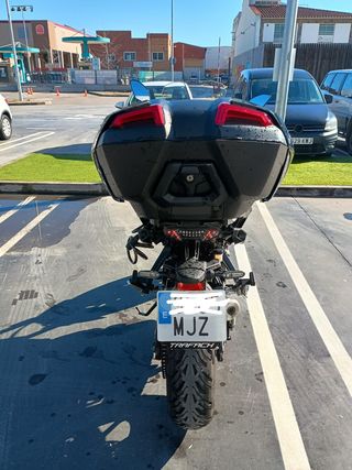 Yamaha Tracer 7 GT Negra