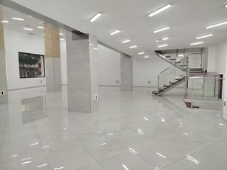 Local comercial en alquiler en Arenales - Lugo - Avenida Marítima en Palmas de Gran Canaria(Las)