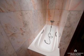 Piso en alquiler en Centro Ciudad en León