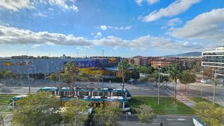 Oficina en alquiler en Sant Just Desvern