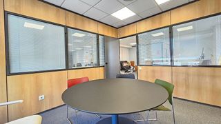 Oficina en alquiler en Sant Just Desvern