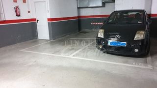 Garaje en venta en Via Europa - Parc Central en Mataró