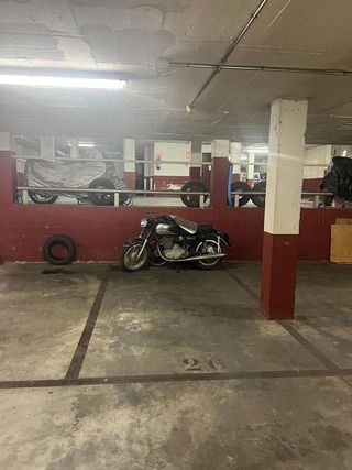 Garaje en venta en El Calderi - Estació del Nord - Estació de França en Mollet del Vallès