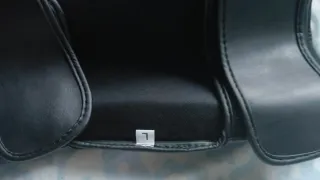 Guantes Boxeo Venum Elite y Espinilleras