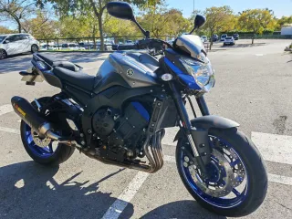 Yamaha FZ8