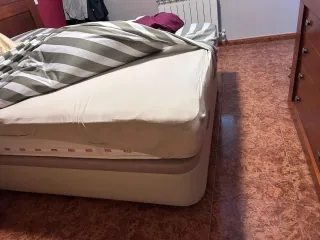 Canapé de matrimonio y Colchón Pikolin