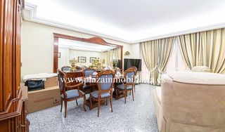 Casa en venta en Lucena