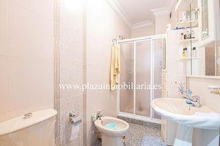 Casa en venta en Lucena