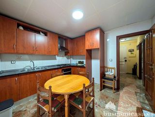 Chalet en venta en Linares