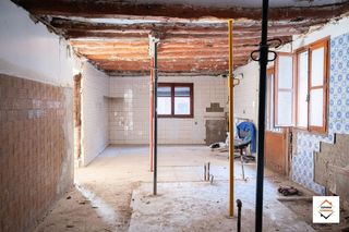 Chalet en venta en Utebo