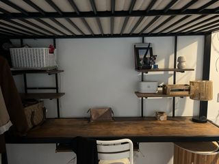 Litera con escritorio y colchón