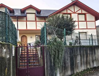 Chalet en venta en Corullón