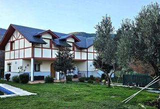 Chalet en venta en Corullón