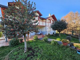 Chalet en venta en Corullón