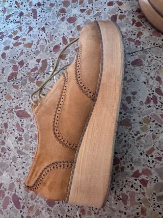 Zapatos de ante color camel