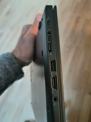 Portátil Lenovo X390 Negro