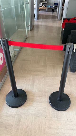 Cintas retráctiles para control de multitudes 8