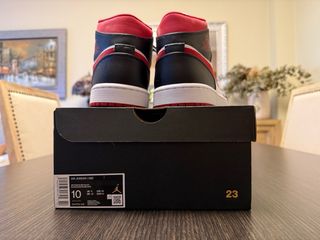 Air Jordan 1 Mid talla 44