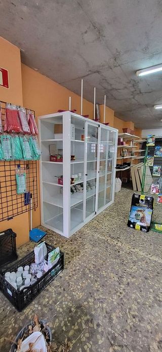 Local comercial en alquiler en Carballo